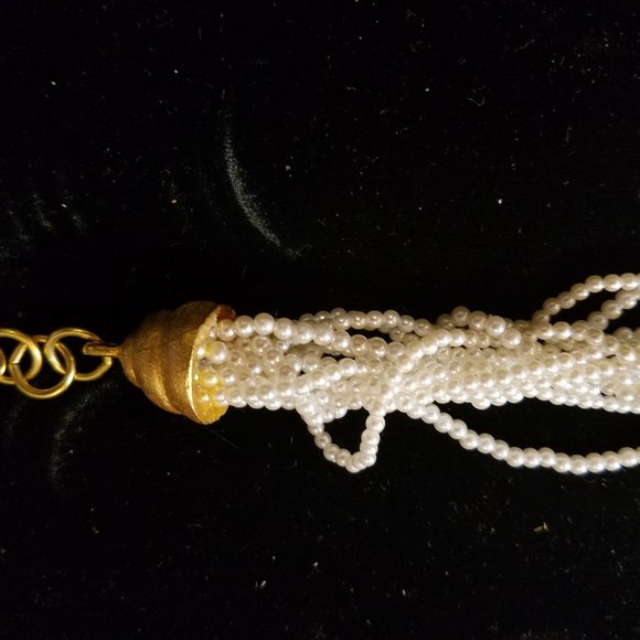 Gold Swirl or 'S' Pendant and Pearl Necklace NICE - Picture 2 of 3